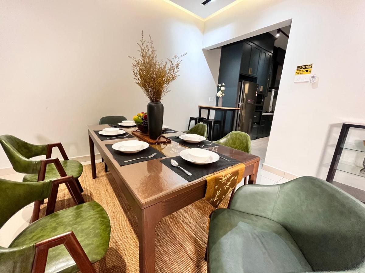 Luxury 2-Storey Terrace House Near Ioi City Mall ปุตราจายา ภายนอก รูปภาพ